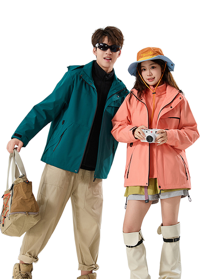 3-in-1 Outdoor Waterproof Windproof Jacket with Fleece Lining – Thick Hiking Coat