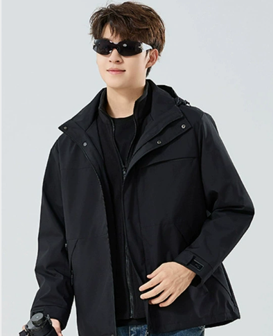 3-in-1 Outdoor Waterproof Windproof Jacket with Fleece Lining – Thick Hiking Coat